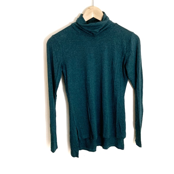 The Limited Tops - 🌸the limited  long sleeves teal shirt XS